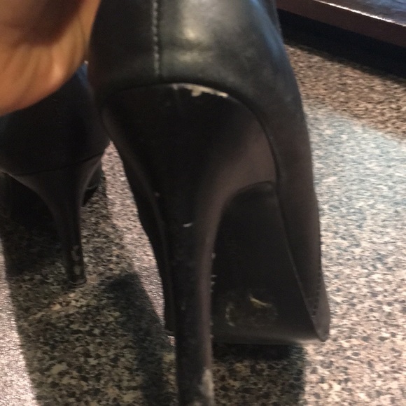 BCBGeneration Black booties - Picture 5 of 5